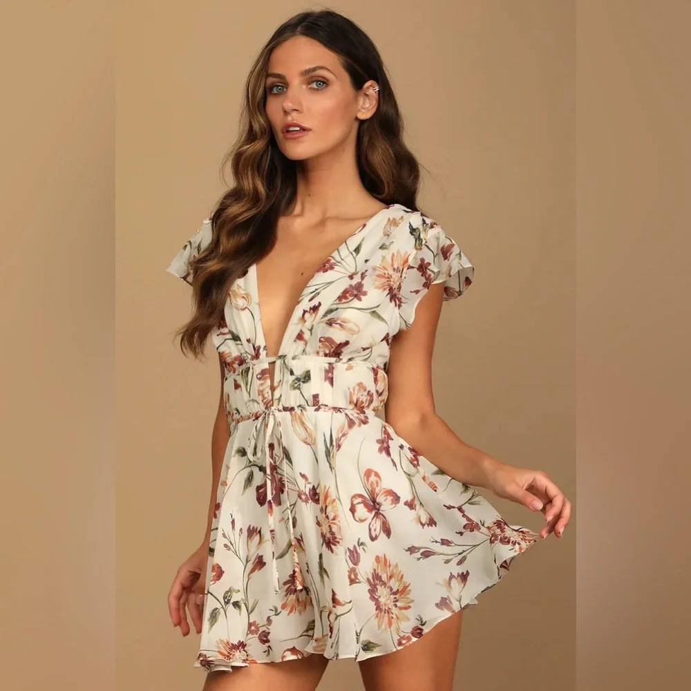 NWT Lulus floral romper - Picture 7 of 7